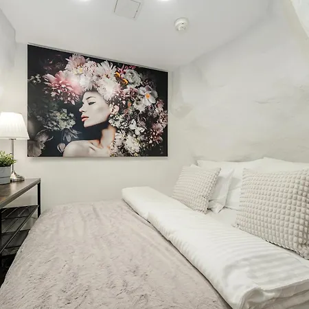Old Town Chimney Chamber Apartman Tallinn