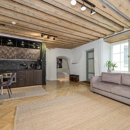 Old Town Chimney Chamber Apartman